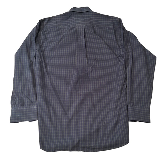 Vineyard Vines button down plaid shirt. - Picture 5 of 8